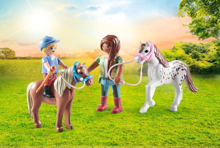 Playmobil - Cavalieres avec box et poneys